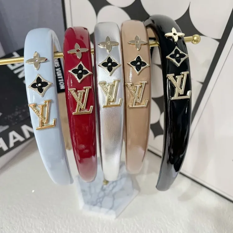 LV hair accessories 7401566428