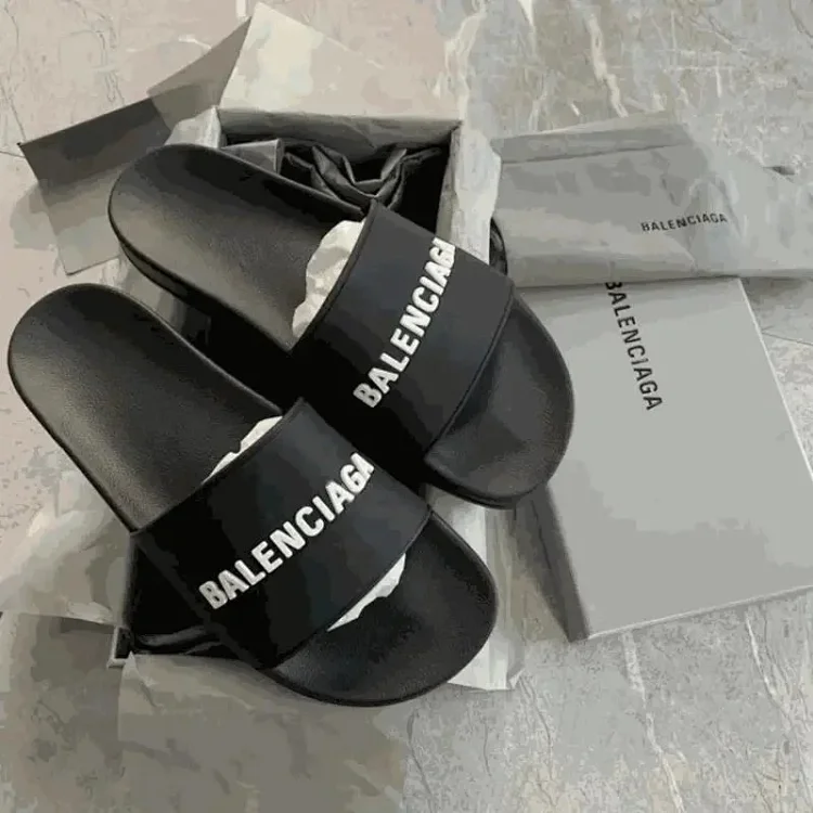 Balenciaga slippers ( 15 + styles) 7402661738