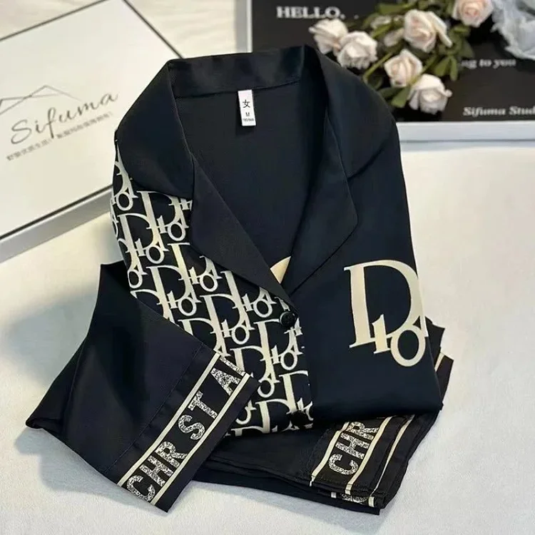 Dior coat 7404490477