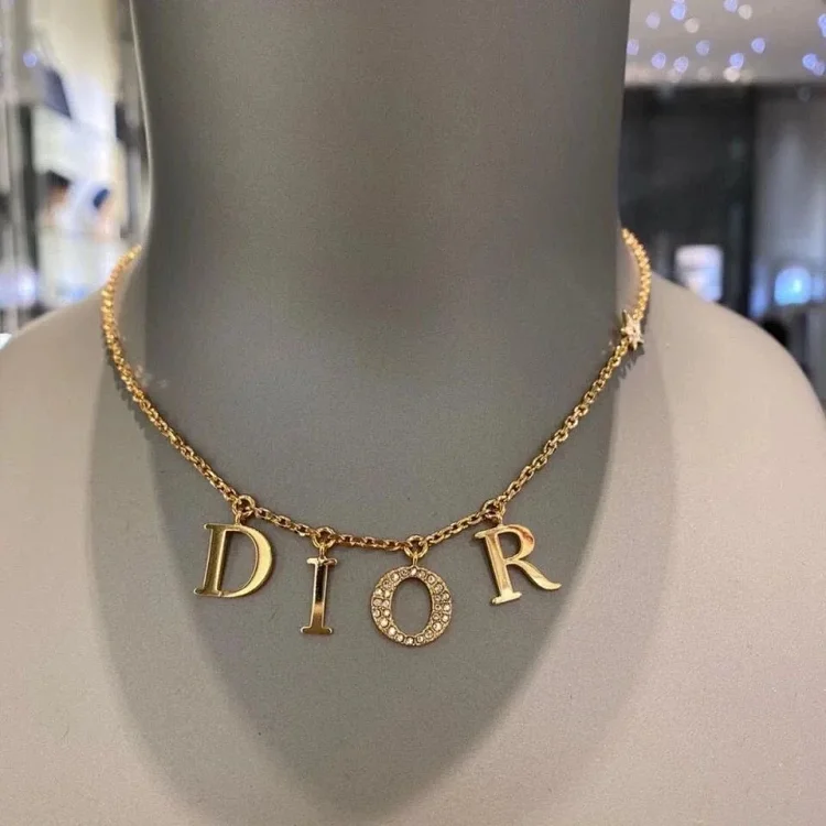 Dior necklace 7404519791