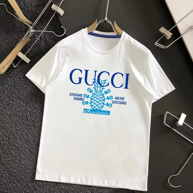GUCCI 7463037432
