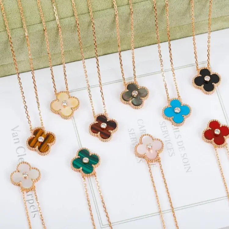 Four Leaf Clover 7470573206