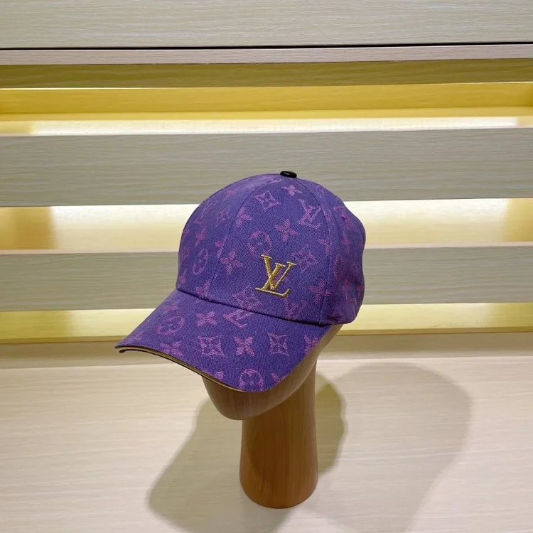 LV 7470581136
