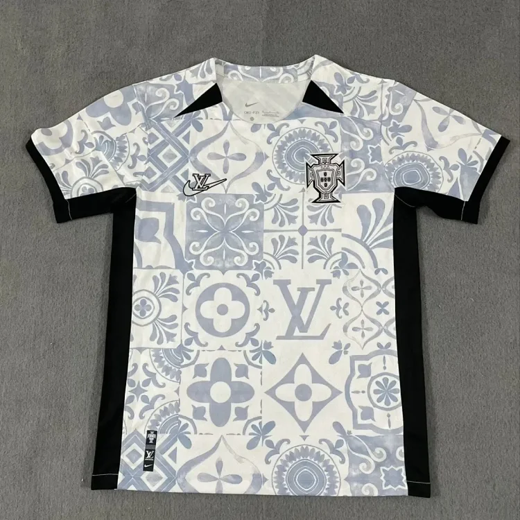LV 7490217363