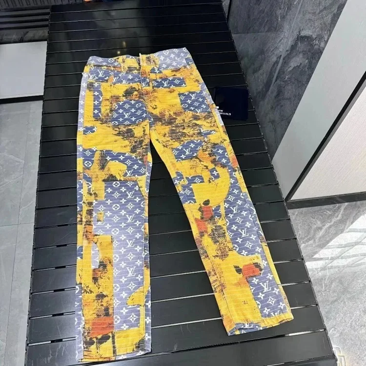 LV 7491934857